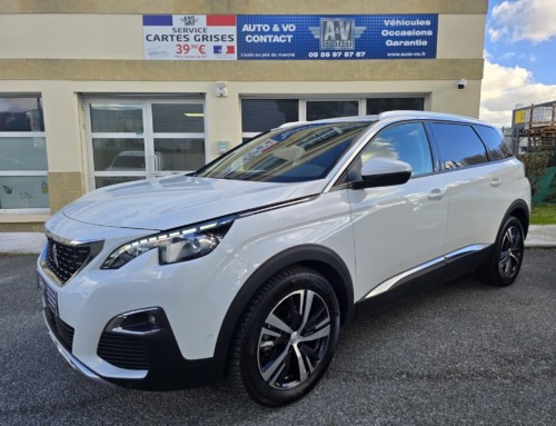 PEUGEOT 5008 PURETECH 130CH ALLURE EAT8 7 PLACES Du 18.11.2019 – 97 500 KMS – 15 990 €